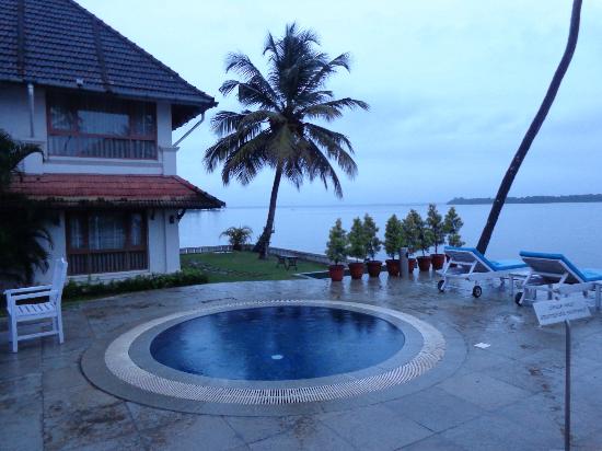 Lake Resort Kumarakom 